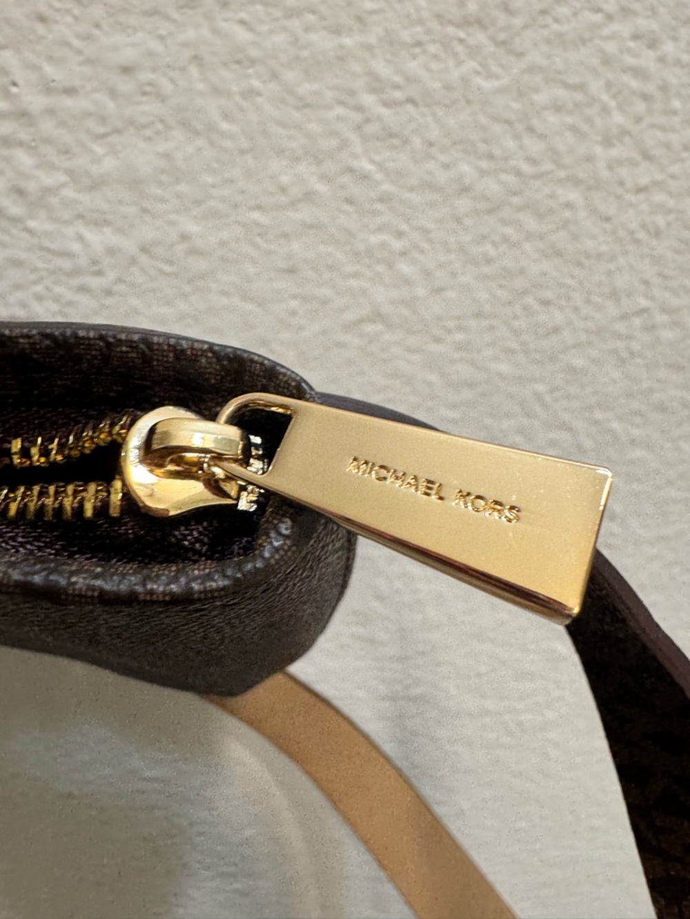 Michael Kors Brown and Tan Signature Stripe Waist Bag- Never Used! S/M - Picture 6 of 8